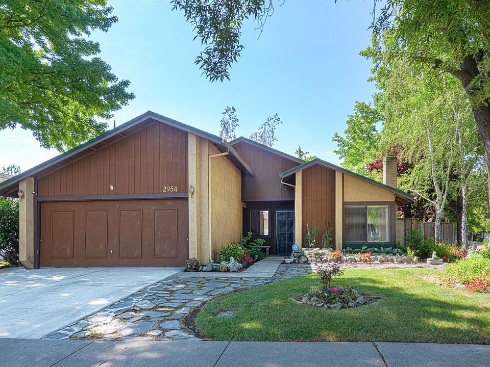 1st image of 2954 Moss Creek Ct