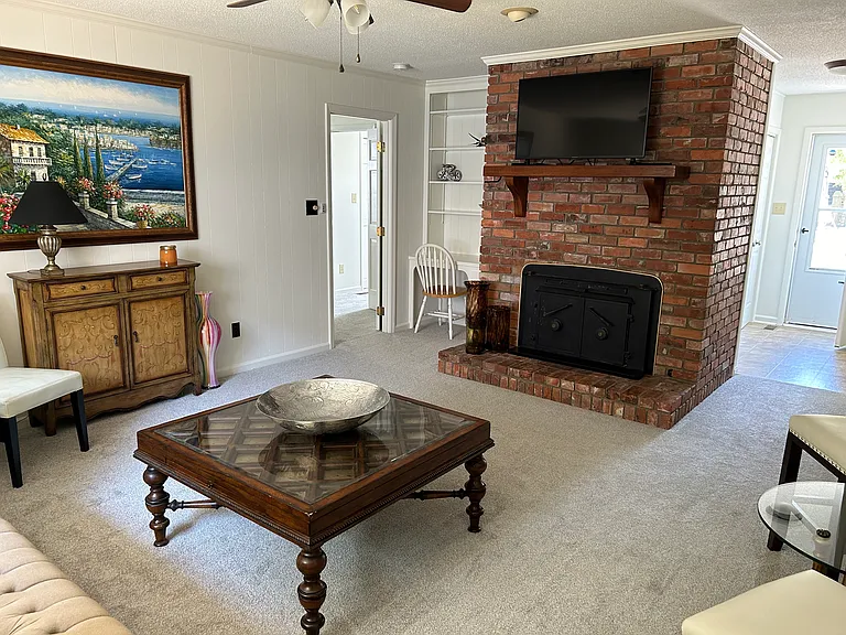600 Powell Dr — Photo 10