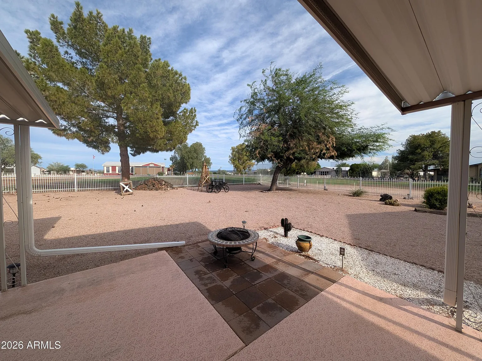 2 bed, 2.0 bath, 1485 sqft, $1,800 — Photo 2
