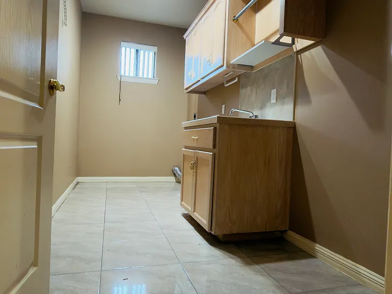 3421 Esperanza Ave — Photo 24