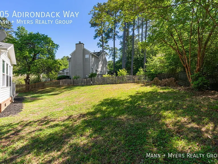 305 Adirondack Way — Photo 41