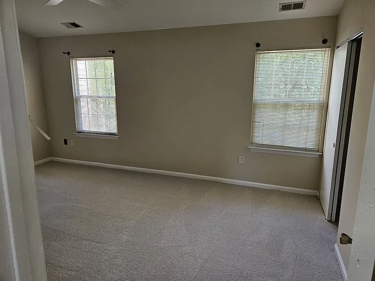 18 Hunters Gate Ct — Photo 22