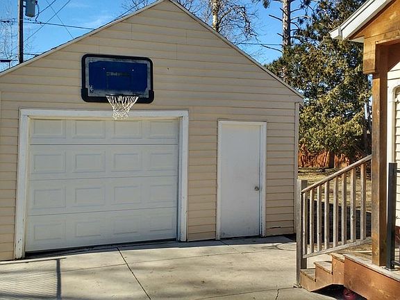 2nd image of 1110 N 10th Ave