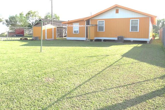 2nd image of 4603 Palacio Real Dr