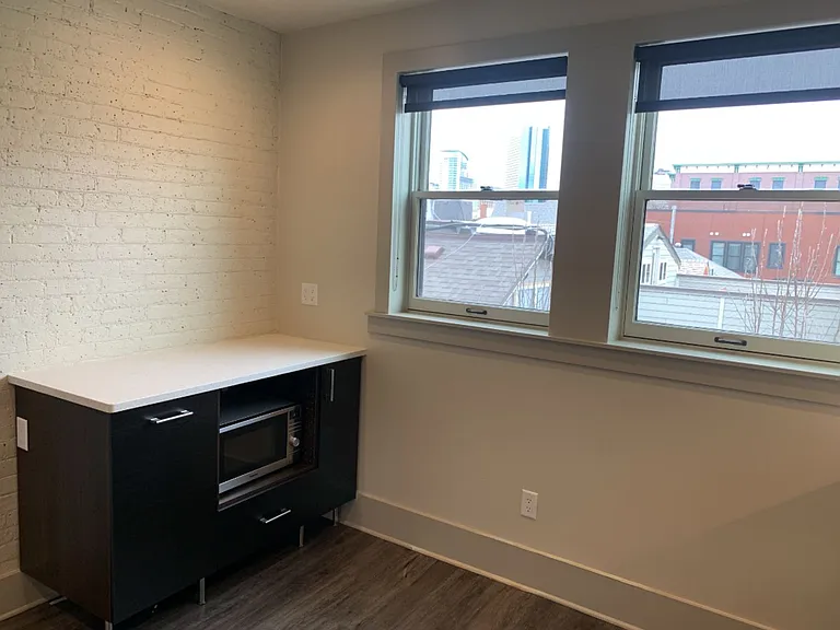 2531 Curtis St #2 — Photo 12