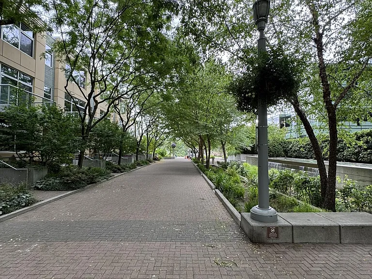 3601 SE River Pkwy #2516 — Photo 27