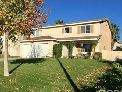 952 Half Moon Ct, Banning, CA, 92220