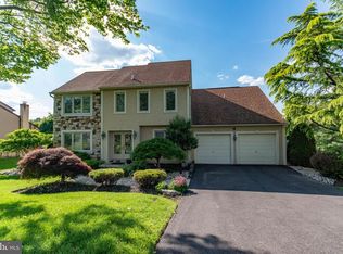 528 Newport Cir W, Feasterville, PA 19053