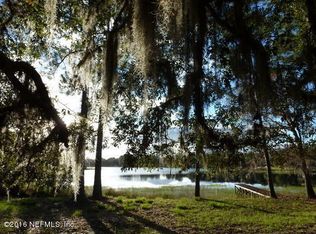 313 Neal Rd, Hawthorne, FL 32640