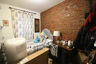 Rented by Dynamik Realty