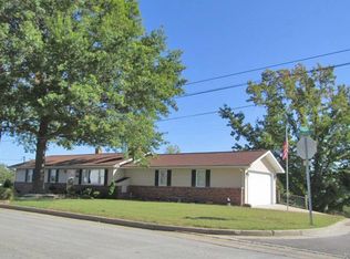 1113 Gutenberg St, Hermann, MO 65041