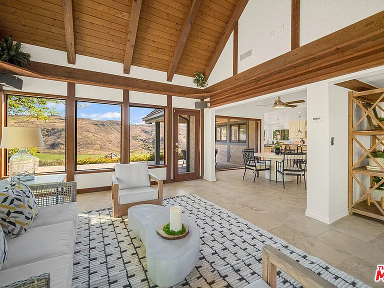 11875 Pradera Rd — Photo 13