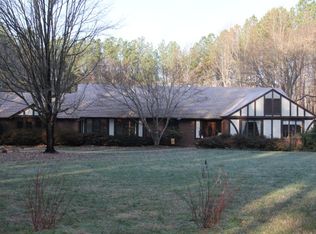 1627 Cumberland Rd, Farmville, VA 23901