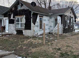 3010 S 19th St, Saint Joseph, MO 64503