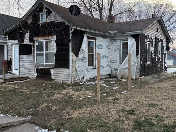 3010 S 19th St, Saint Joseph, MO 64503