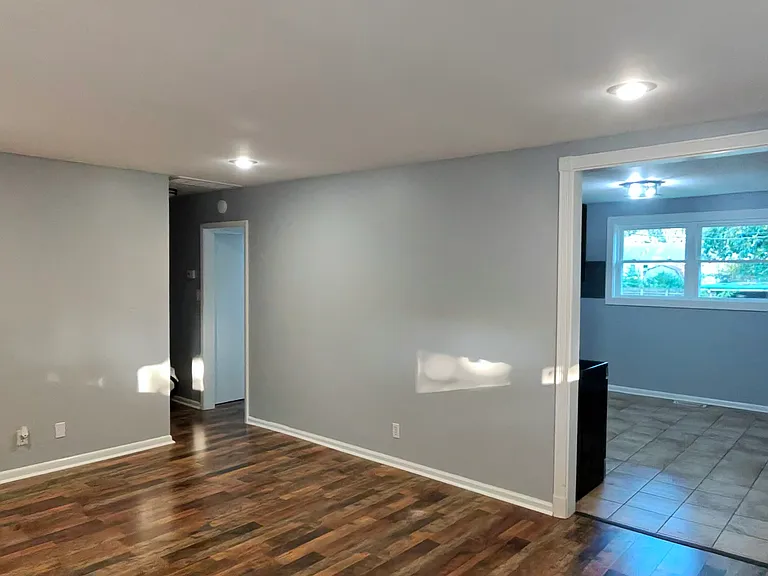 2222 Harrison St — Photo 8