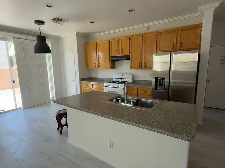 8485 Indigo Harbor Ave — Photo 14