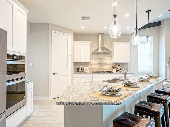 Kitchen - Stout Mesa Del Sol