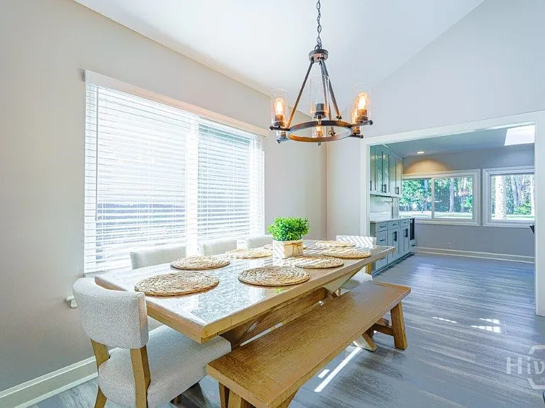 53 Village Green Cir — Photo 6
