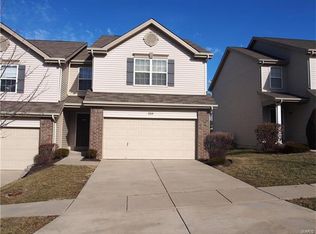 205 Shady Rock Ln, O'Fallon, MO 63368