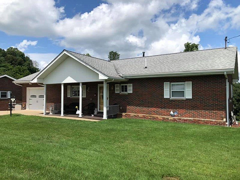 1st image of 405 Green Acres Cir