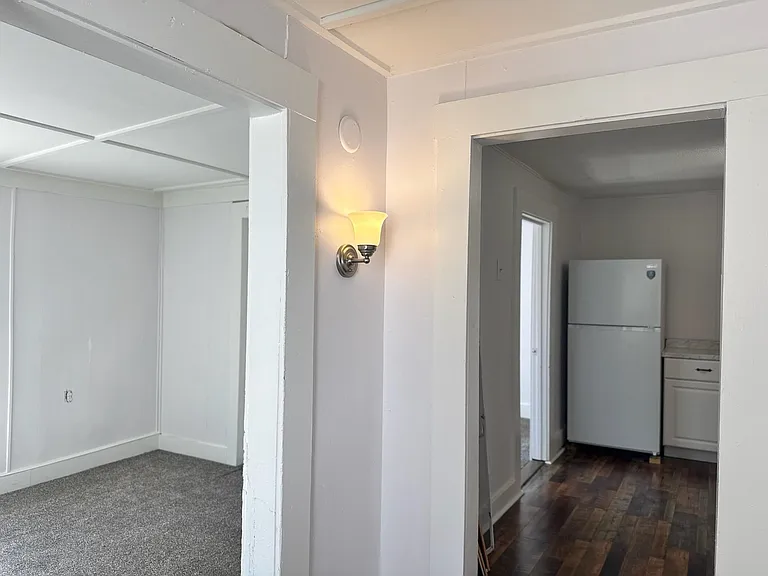 97 Franklin St #C — Photo 8