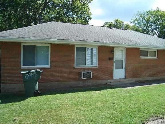2nd image of 825 Jessie St