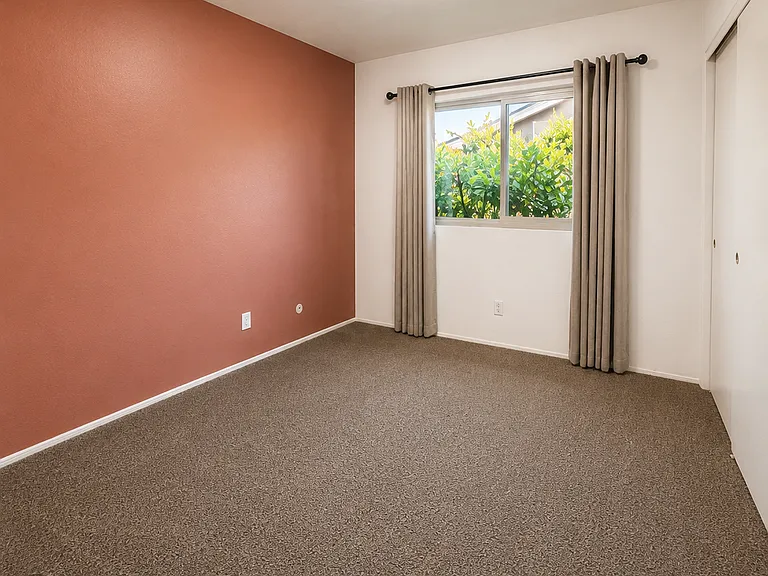 1521 Oak Hill Dr — Photo 6