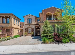 10790 Serratina Dr, Reno, NV 89521