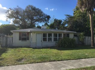 711 S 12th St, Fort Pierce, FL 34950