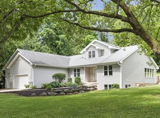 4776 Hilltop Dr, Deforest, WI 53532