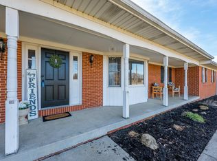 1447 Borror Rd, Grove City, OH 43123