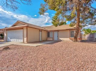 5824 Morro Bay Ave, Las Vegas, NV 89108