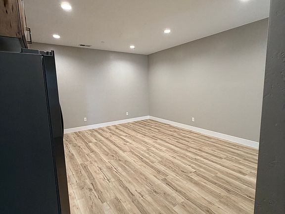 2nd image of 339 Main St