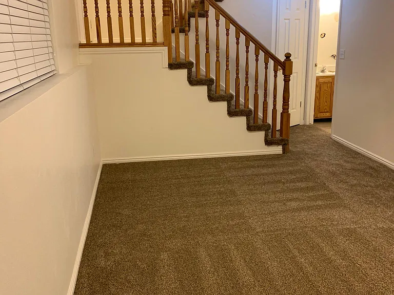 486 W Pacific Dr #4 — Photo 2