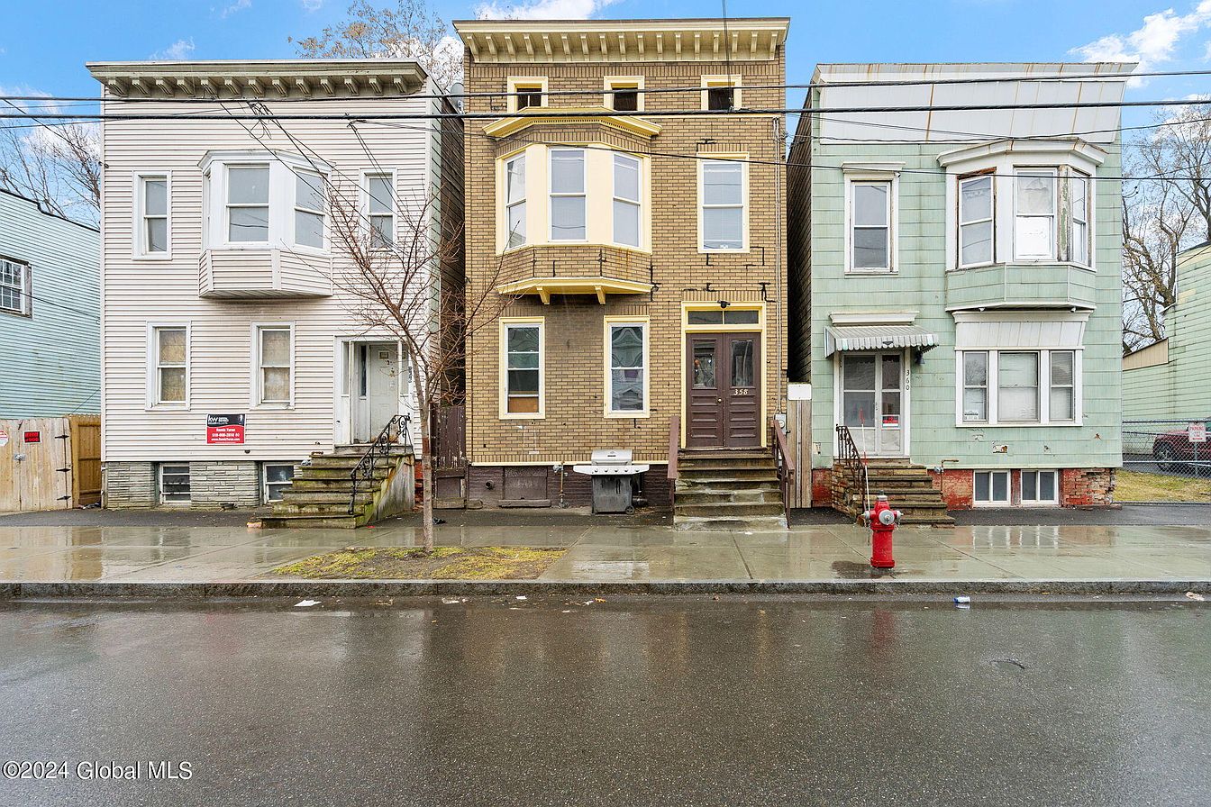 1st image of 358 2nd Street