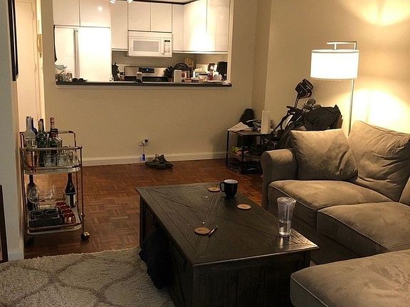 4th image of 110 W 90th St APT 4J