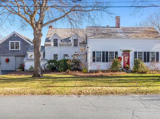 8 Dewey Avenue, Sandwich, MA 02563