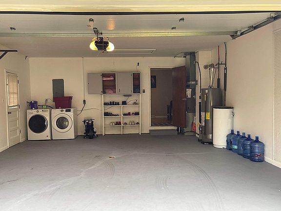 2nd image of 730 Lindenwood Dr