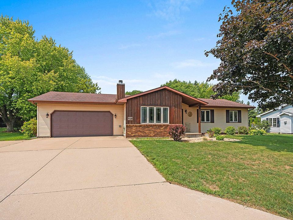 661 N Oakwood Rd, Oshkosh, WI 54904 Zillow