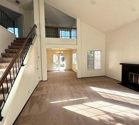 3rd image of 343 Portsmouth Avenue