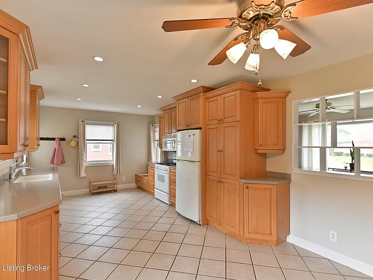 2810 Alice Ave — Photo 19