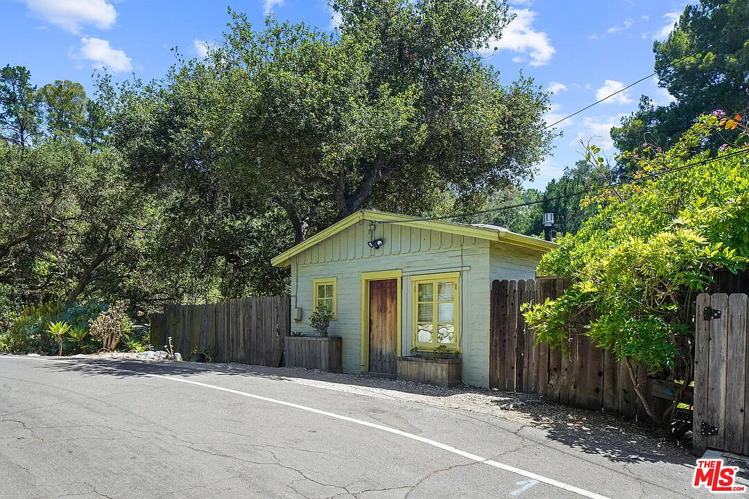 1 bed, 1.0 bath, 535 sqft, $3,400 — Photo 1