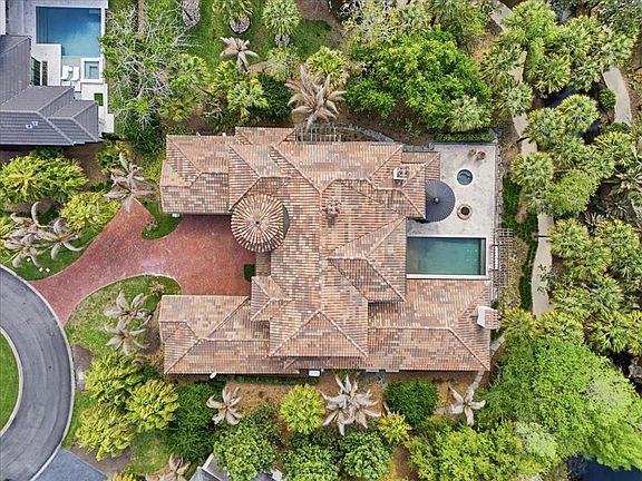 3rd image of 4906 Aviva Garden Ct