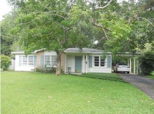 665 Merritt Dr, Mobile, AL 36609