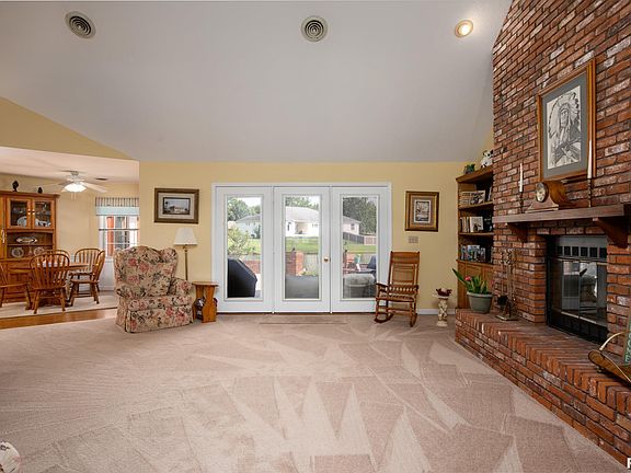4th image of 1705 Caesar Ln