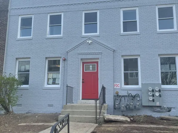 1709 E St NE, Washington, DC 20002