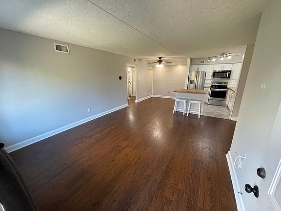 2nd image of 5200 Hilltop Dr APT P5