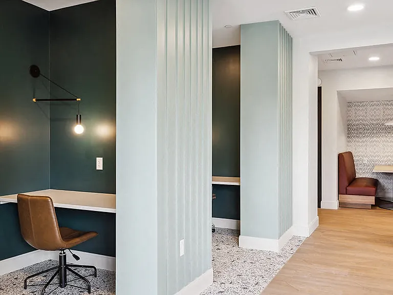 Jayden Apartments — Photo 20