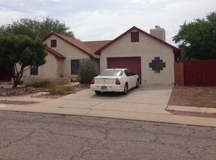 4881 W Ferret Dr, Tucson, AZ 85742